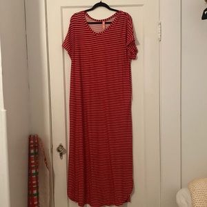 XXXL Honeyme Curvy Maxi Dress